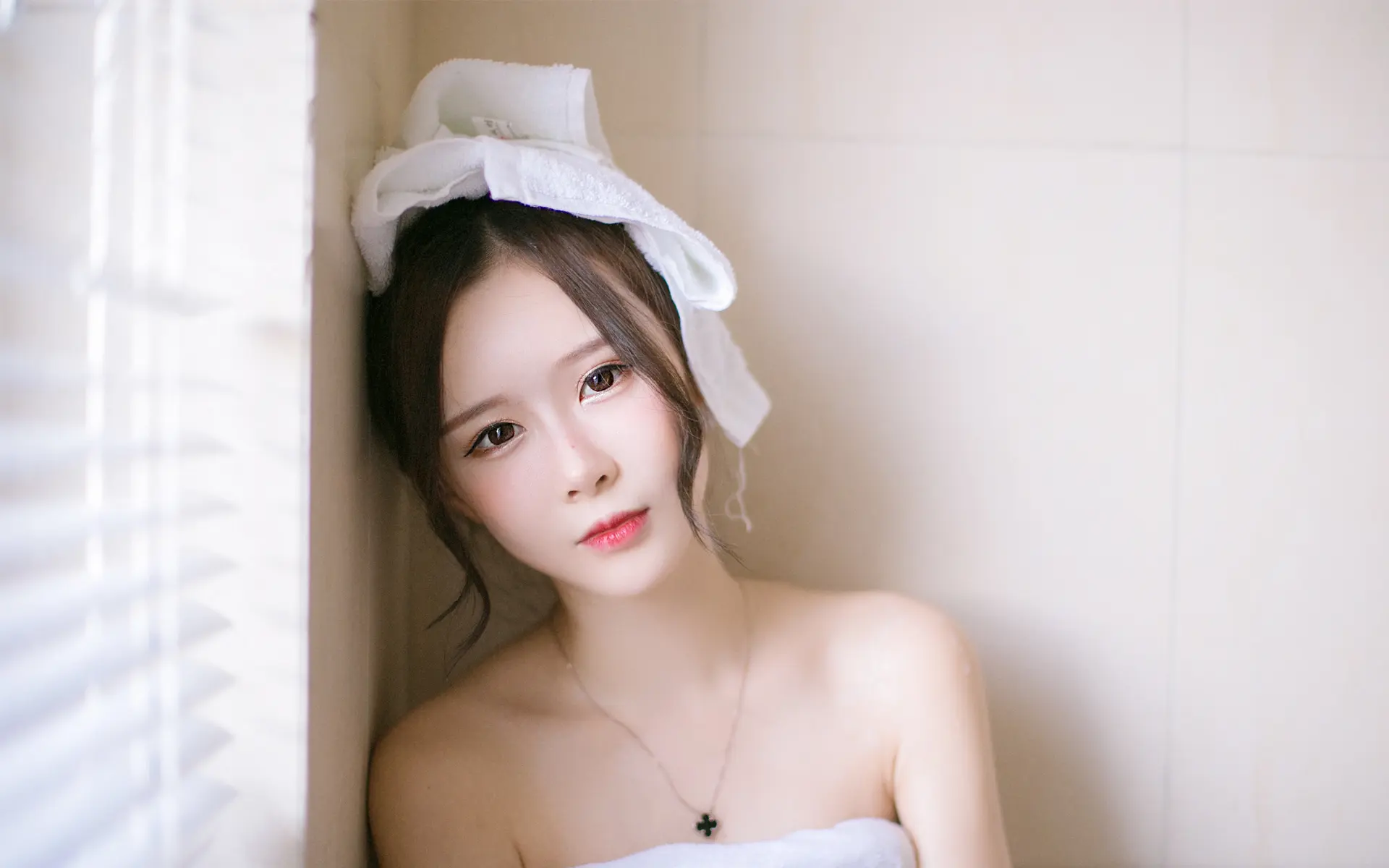 义乌济南高端私人伴游车晓玲的联系方式
