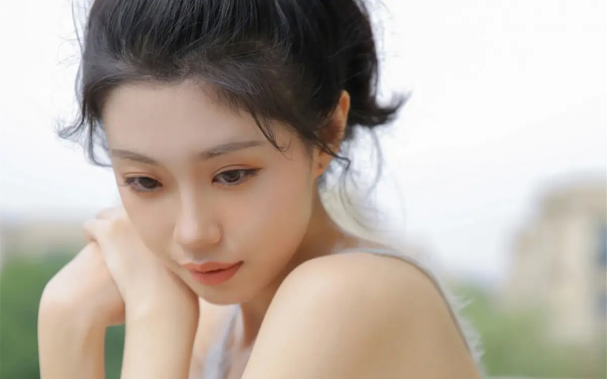 义乌石家庄私人伴游杨琛琛