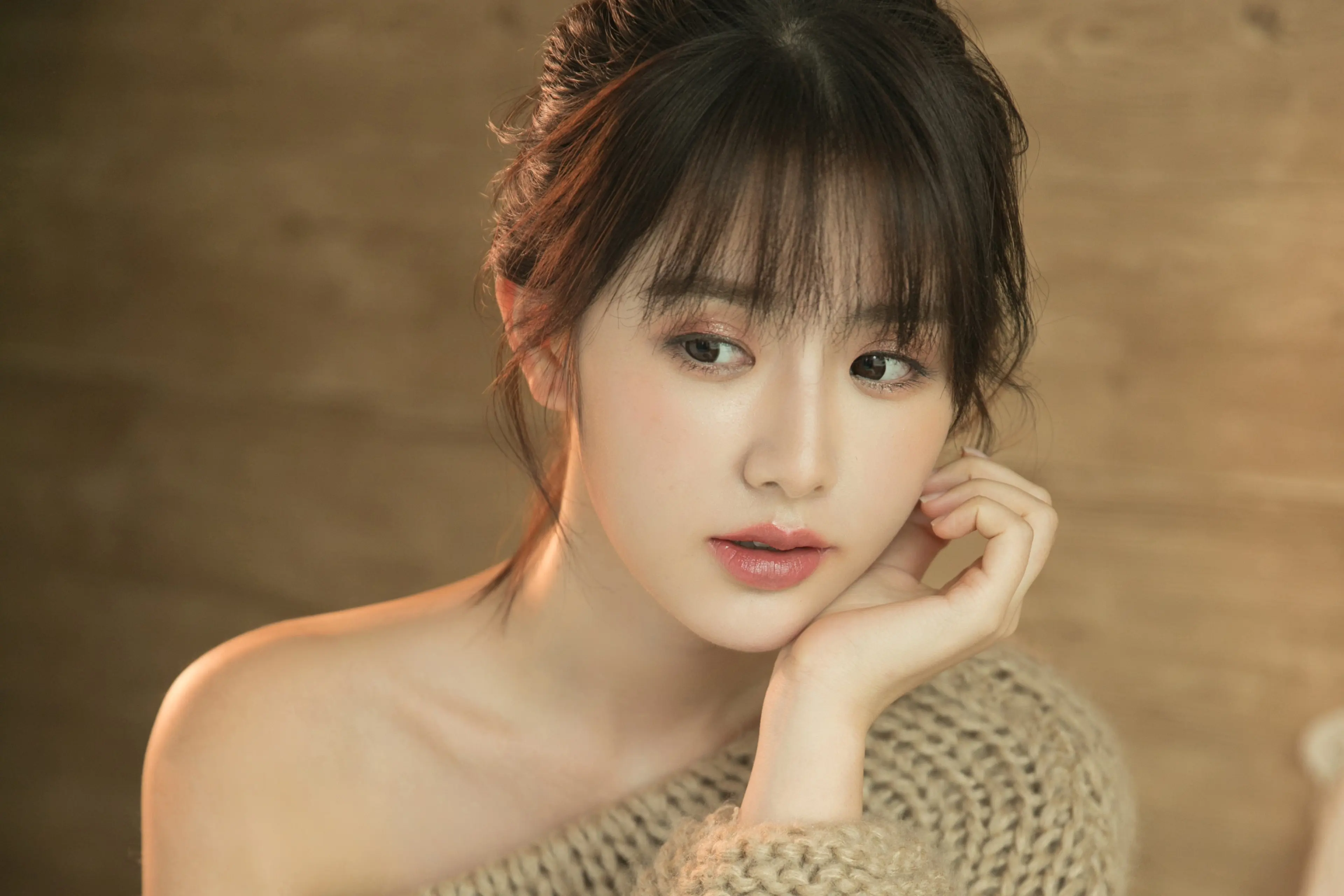 义乌西宁私人伴游陈娟儿的联系方式