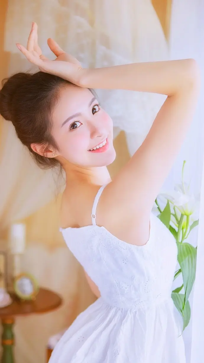 义乌桂林私人伴游佳琪的联系方式