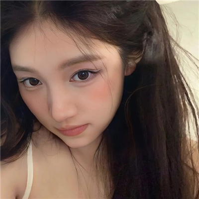 义乌伴游女生福傲旋的资料