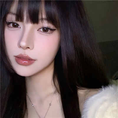 义乌私人伴游女生霍觅荷的资料