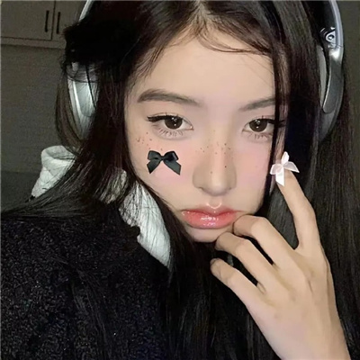 义乌私人伴游女生嵇晶滢的资料